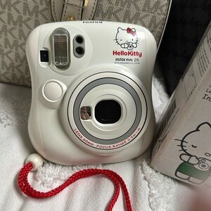 Hello kitty Polaroid camera Fujifilm